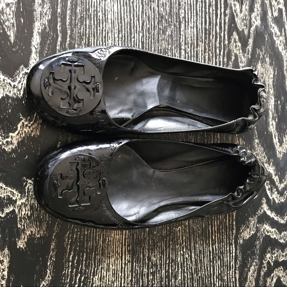 Flats Tory Burch